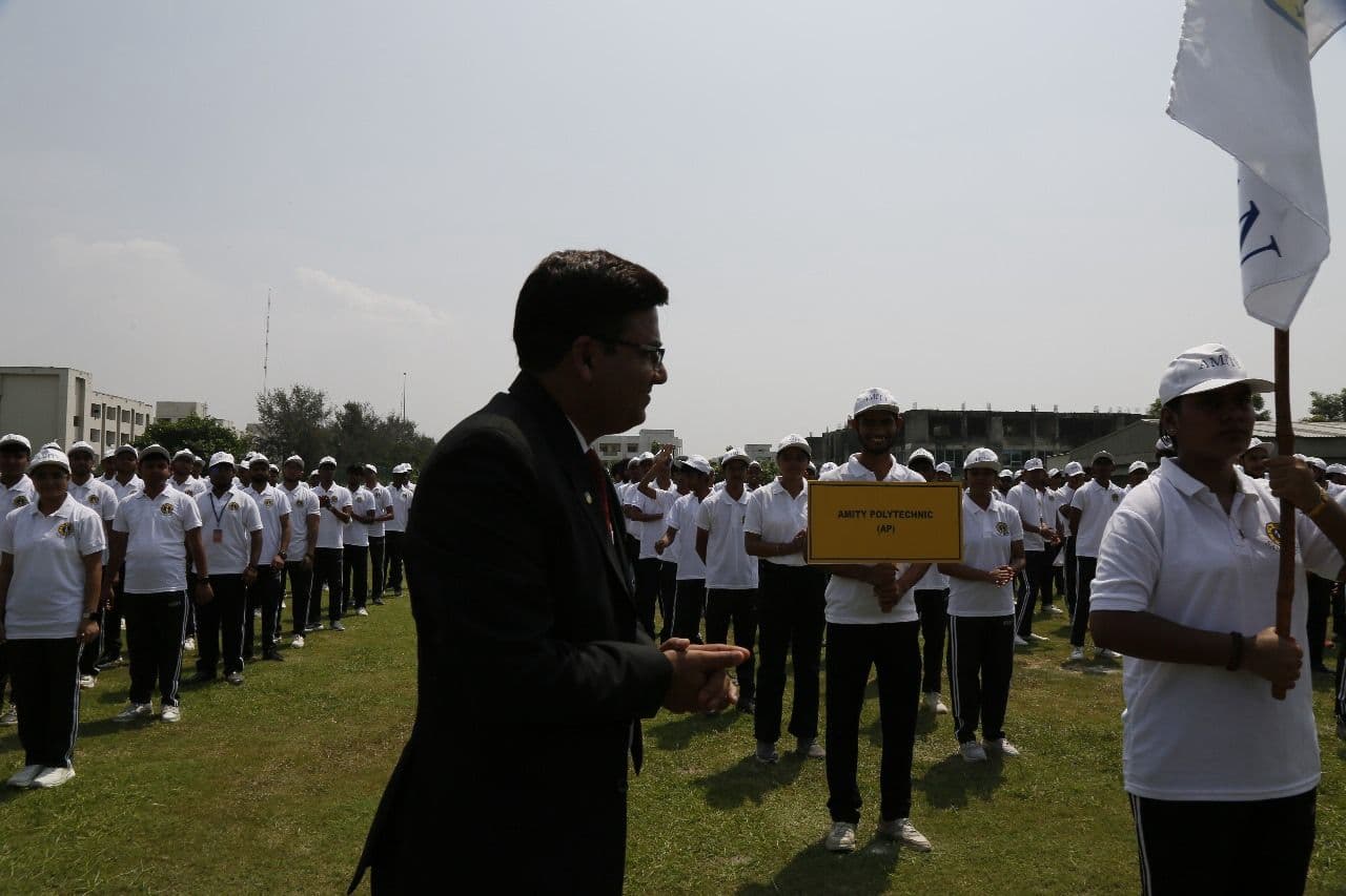 Dr Ajay Rana delivering a keynote address at a global academic conference